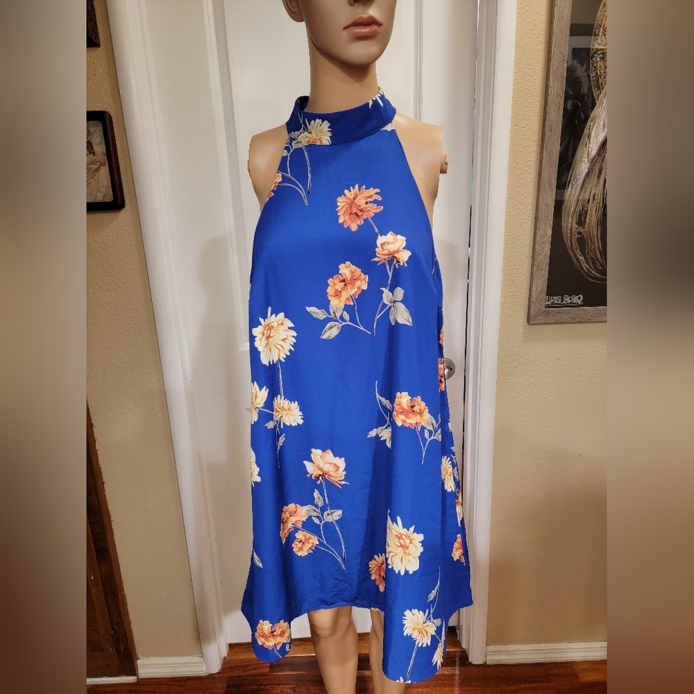 Lulu's Halter Neck Floral Print Sleeveless Mini Dress Size L